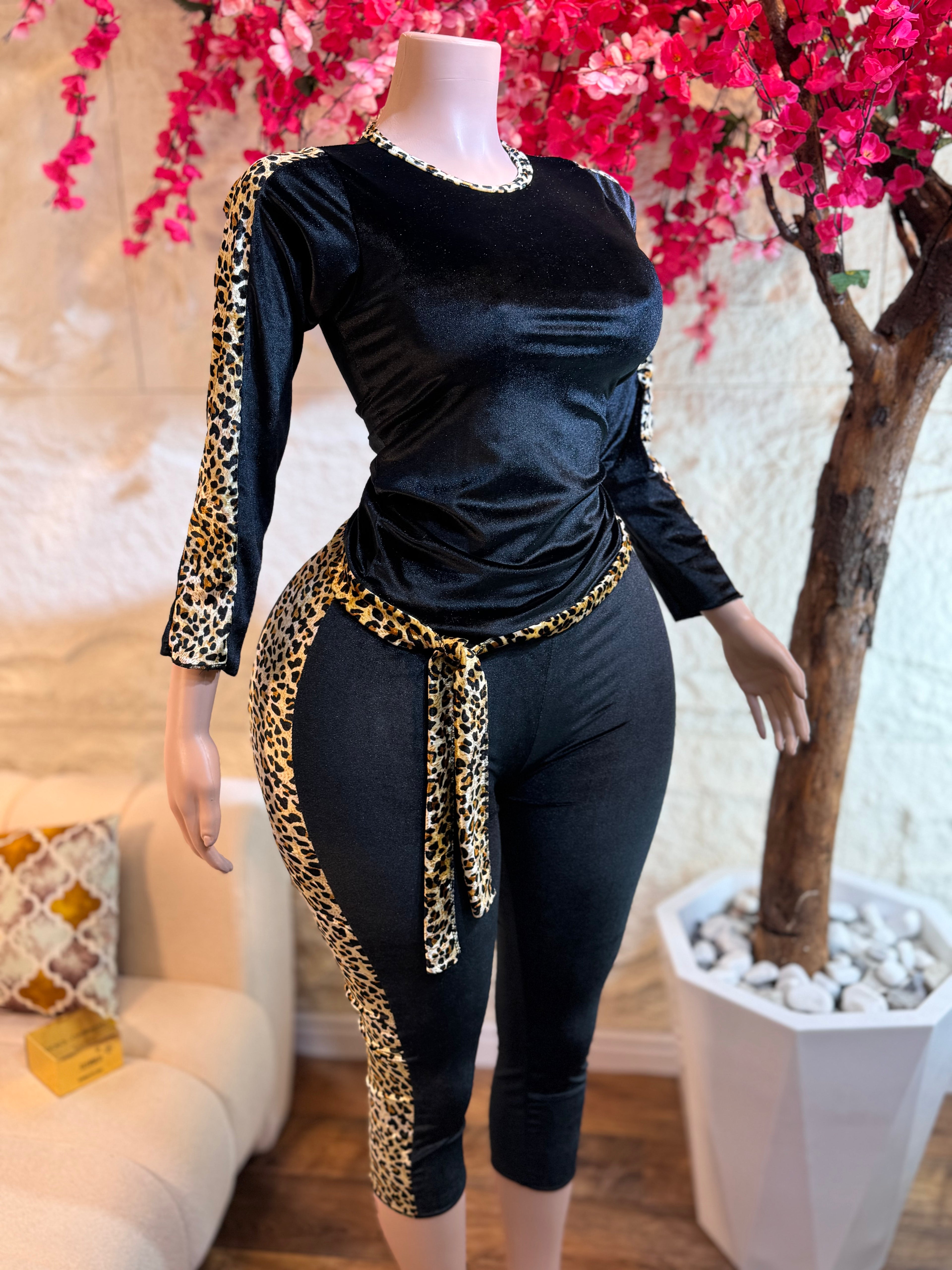 بجامة قطيفة رويال فخمة 420غ ✨ 7 ألوان راقية